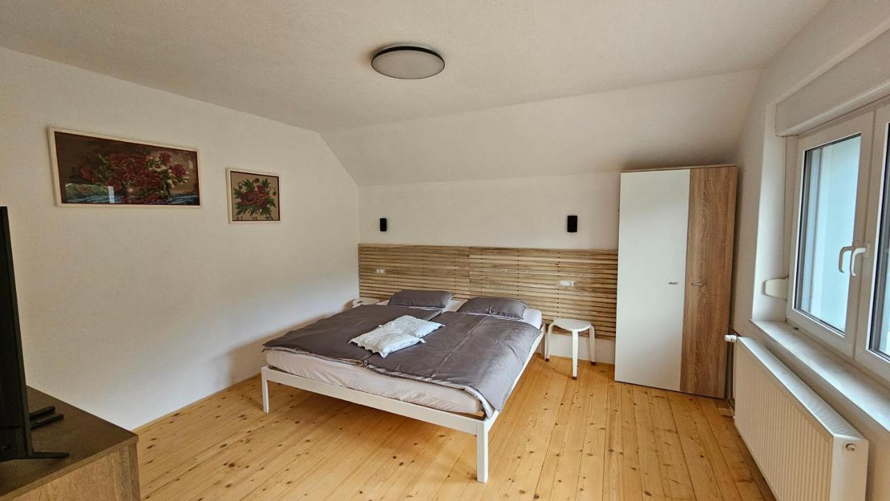Apartma Sava-Stol Jesenice Bagian luar foto